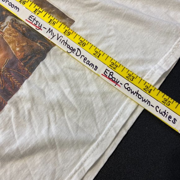 BEYONCE White T Shirt 2013 Medium The Mrs. Carter World Tour Concert Damaged - Picture 9 of 10